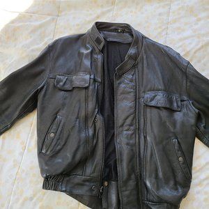 Men's medium leather motorcycle jacket